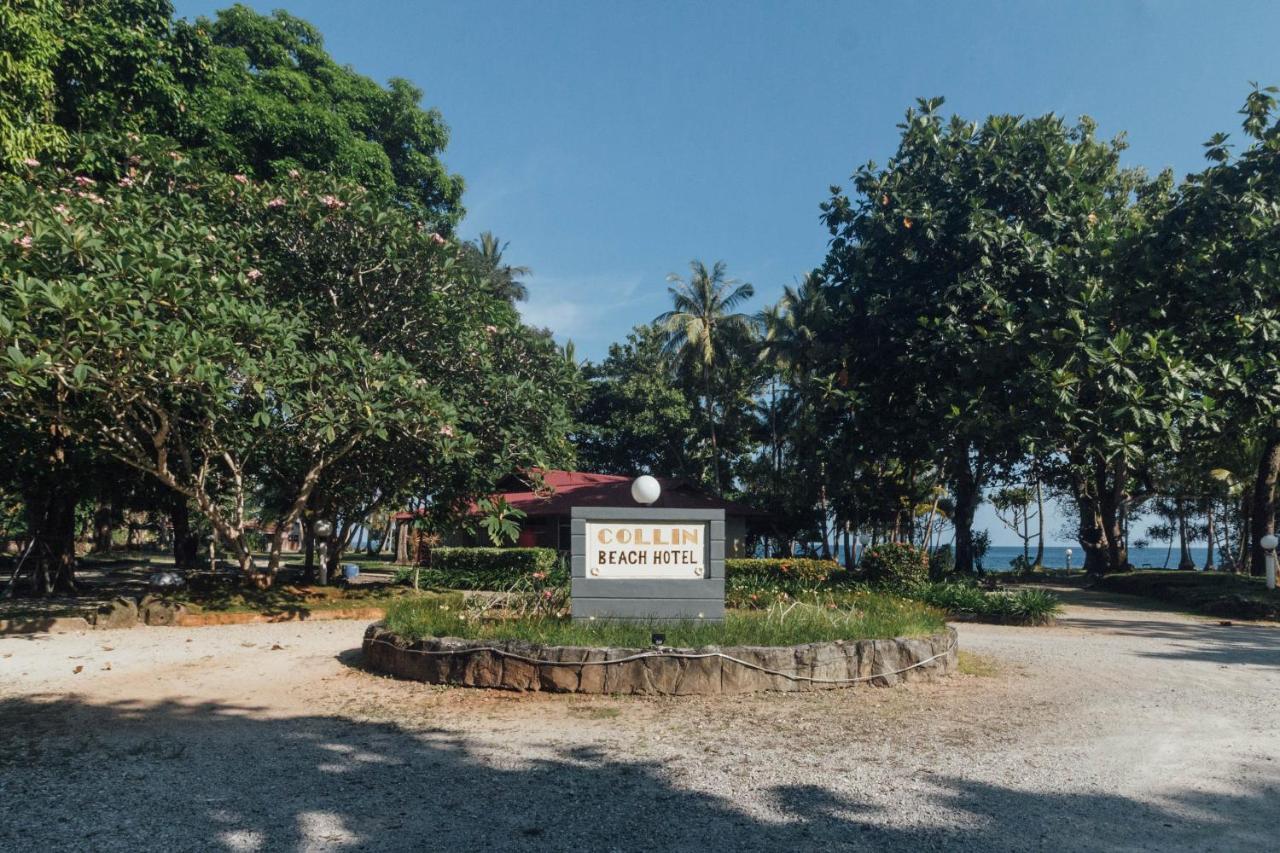 Oyo 1688 Collin Beach Hotel Ambon Esterno foto